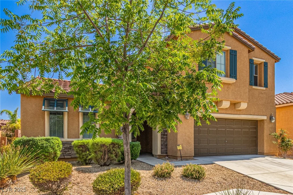 9221 Thunder Falls, Las Vegas, NV 89149