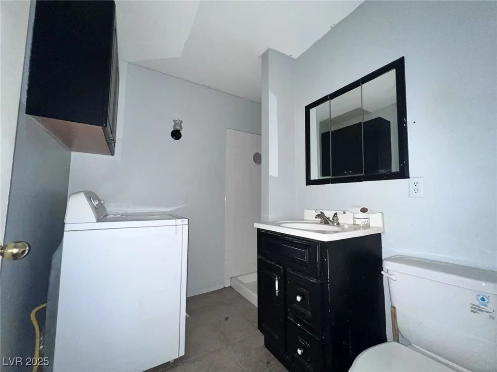 6120 Denver, Las Vegas, NV 89107