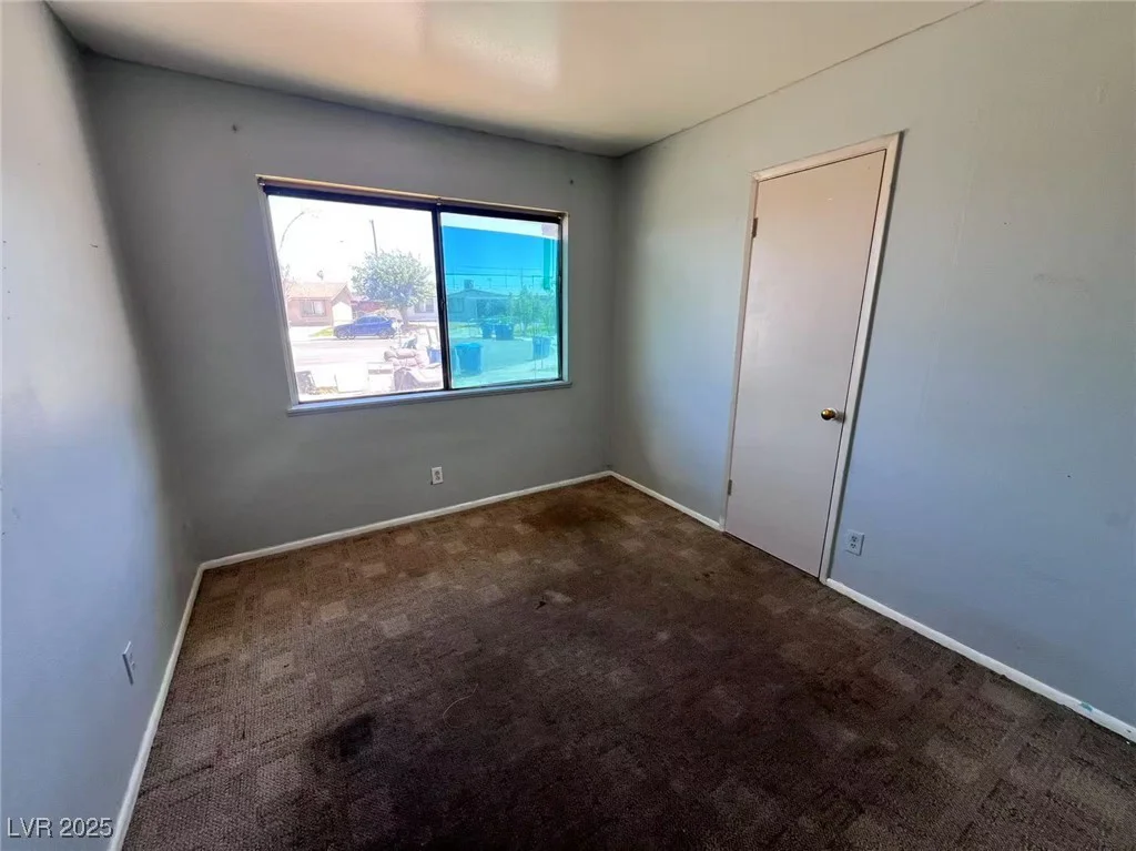 6120 Denver, Las Vegas, NV 89107