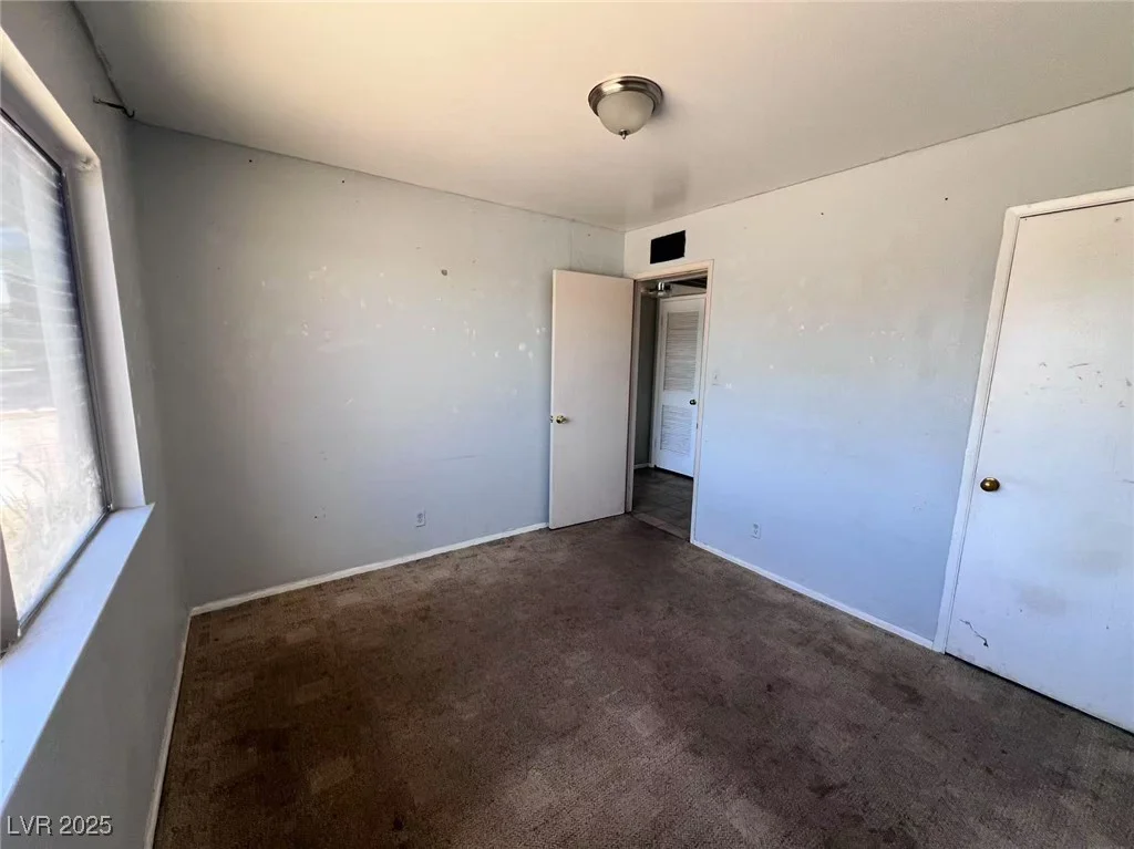 6120 Denver, Las Vegas, NV 89107