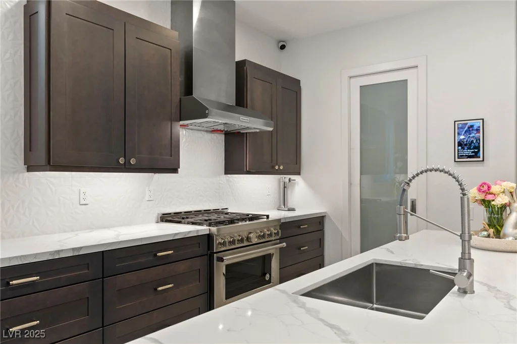2240 Boutique, Henderson, NV 89044