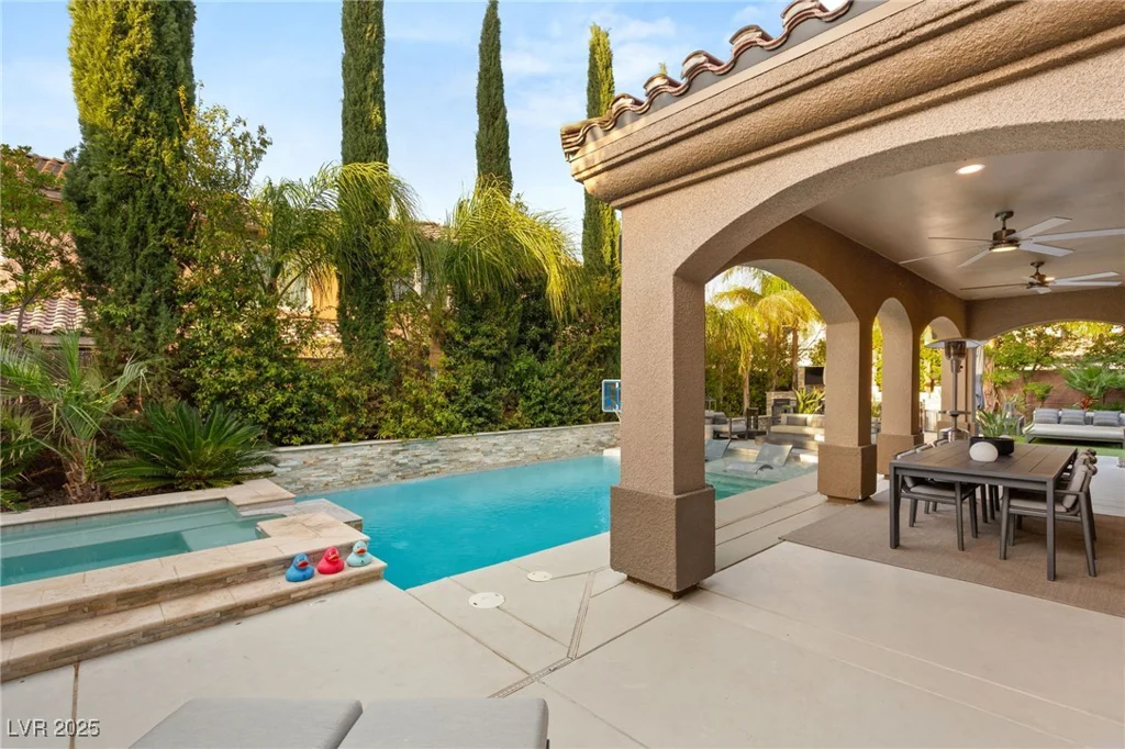 2240 Boutique, Henderson, NV 89044