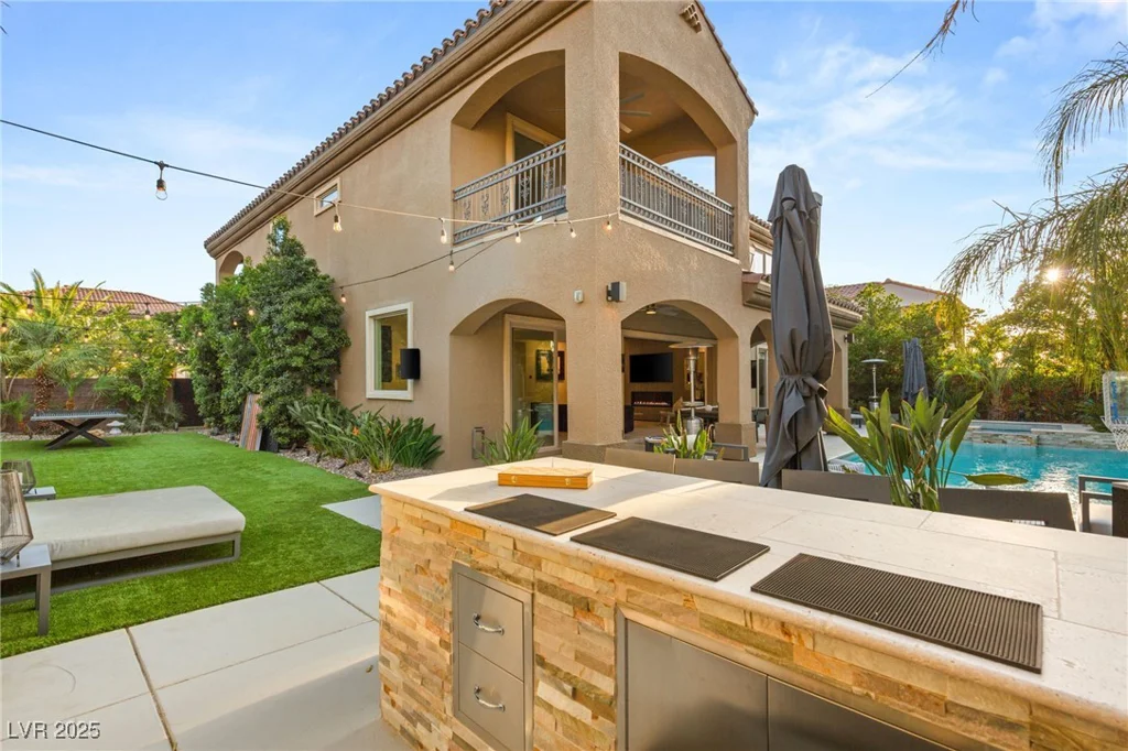 2240 Boutique, Henderson, NV 89044