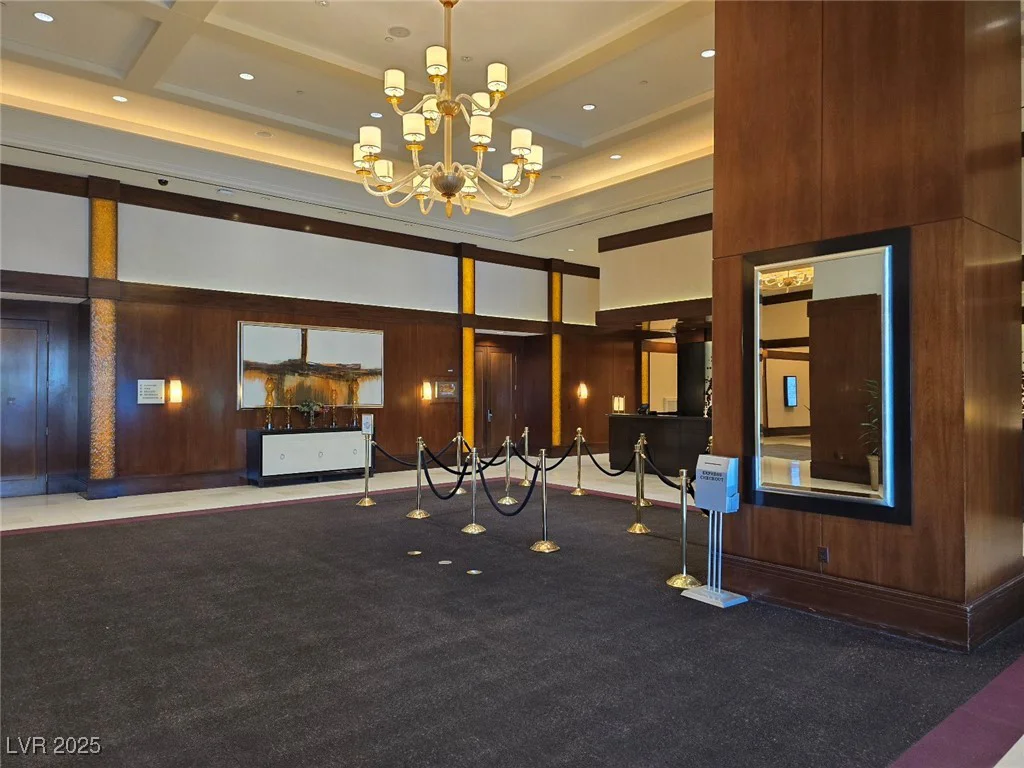 135 Harmon, Las Vegas, NV 89109