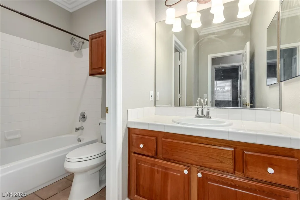 808 Royal Birch, Las Vegas, NV 89144