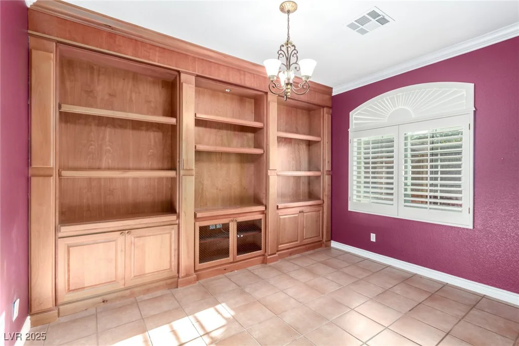 808 Royal Birch, Las Vegas, NV 89144