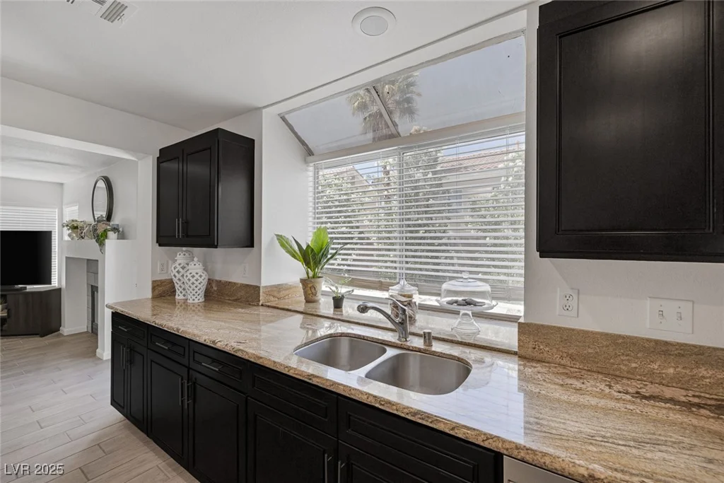 9428 Sierra Summit, Las Vegas, NV 89134