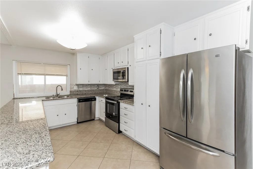 4737 Monaco, Las Vegas, NV 89121