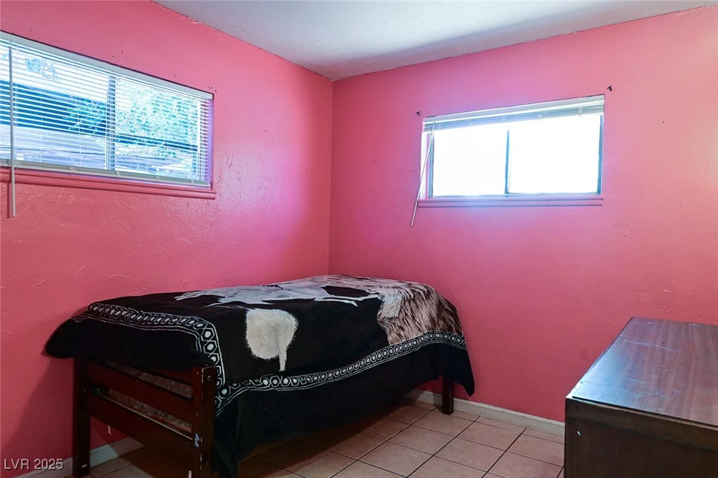 2712 Brady Ave, Las Vegas, NV 89101