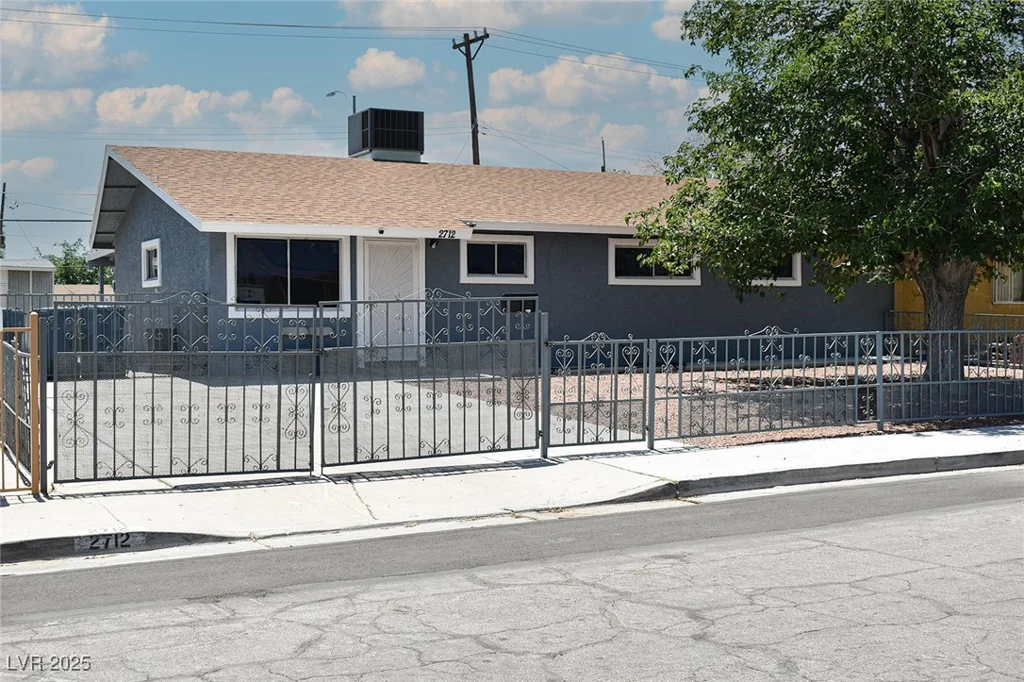 2712 Brady Ave, Las Vegas, NV 89101
