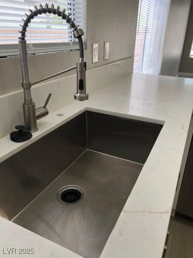 7447 Palermo, Las Vegas, NV 89147