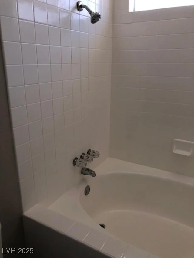 7447 Palermo, Las Vegas, NV 89147