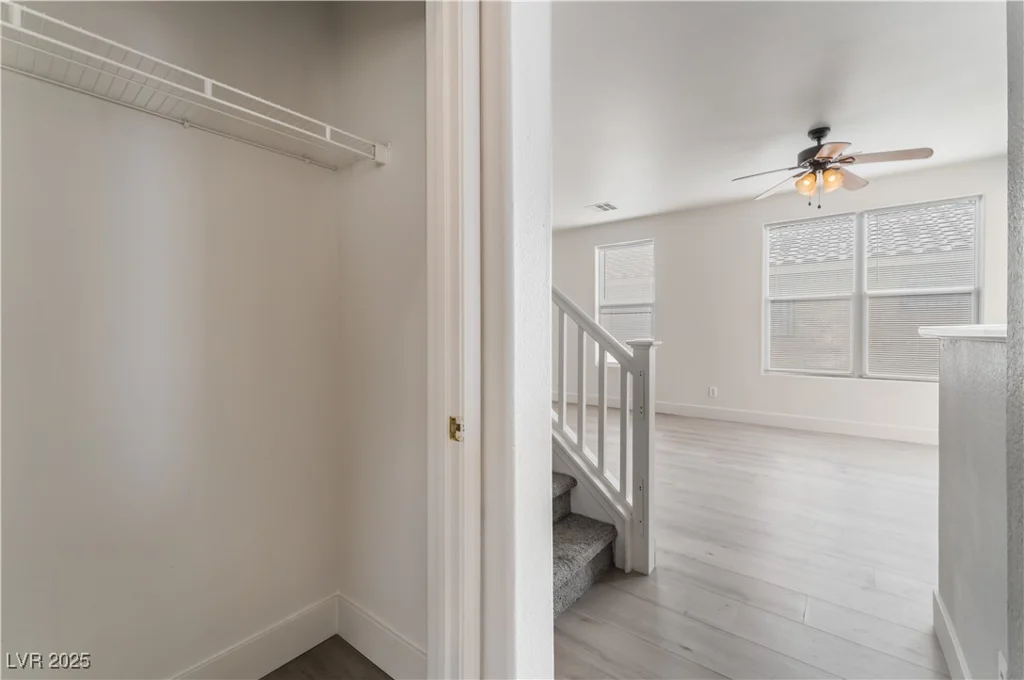 2501 LIVING ROCK, Las Vegas, NV 89106