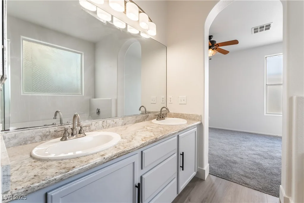 2501 LIVING ROCK, Las Vegas, NV 89106