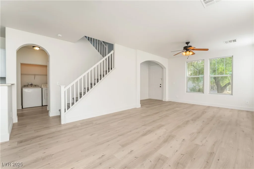 2501 LIVING ROCK, Las Vegas, NV 89106