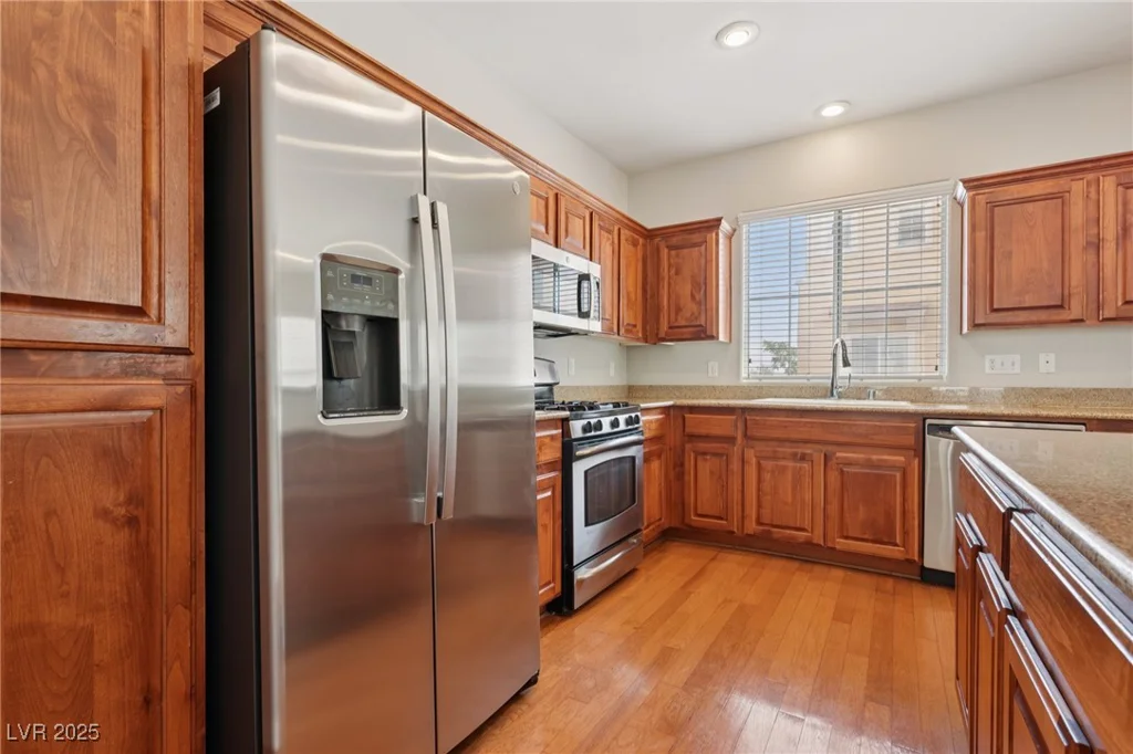 3437 Rock Face, Las Vegas, NV 89129