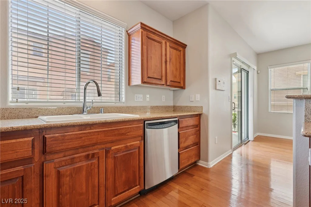3437 Rock Face, Las Vegas, NV 89129