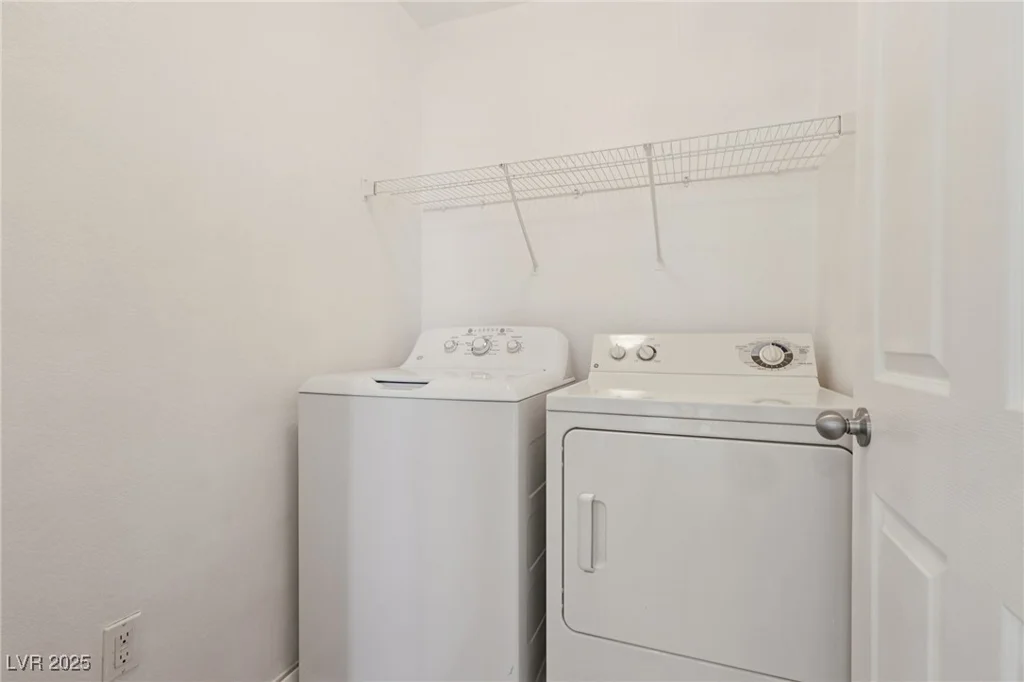 3437 Rock Face, Las Vegas, NV 89129