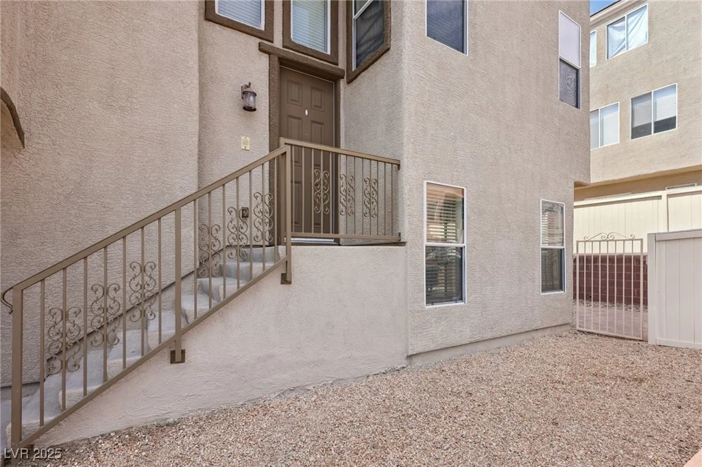 3437 Rock Face, Las Vegas, NV 89129