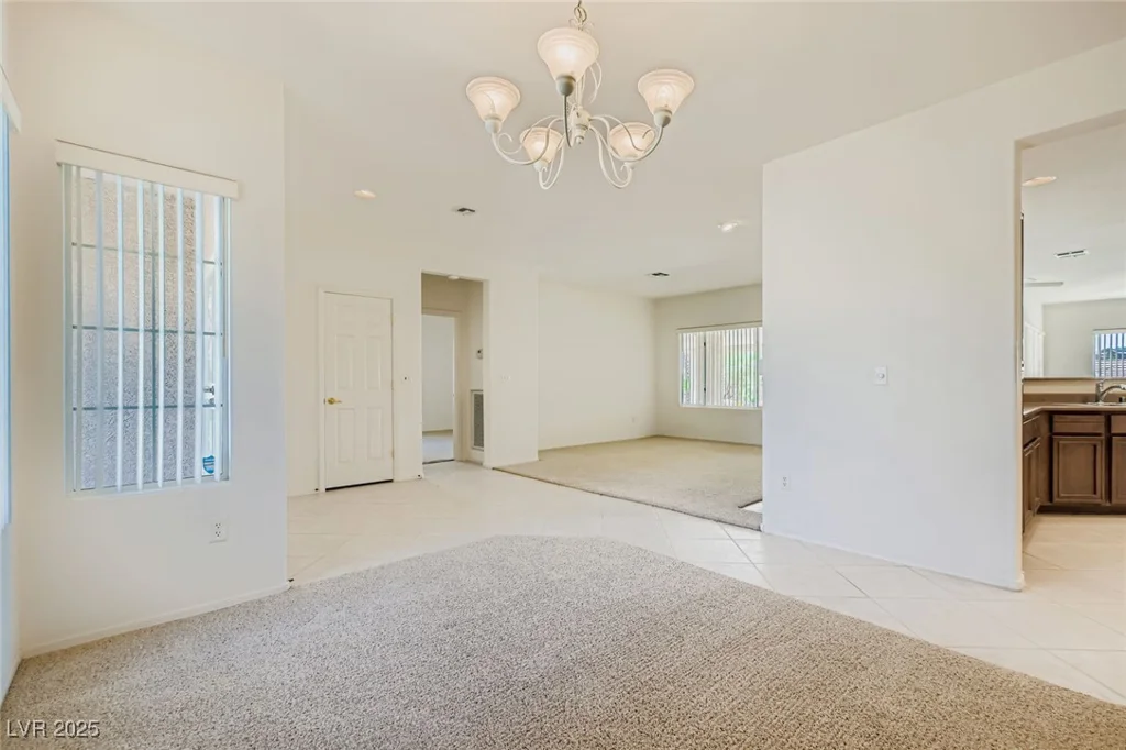 2016 Colvin Run, Henderson, NV 89052