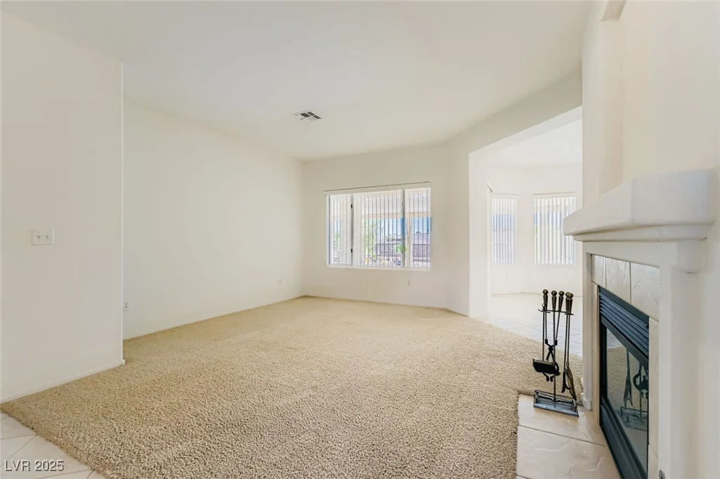 2016 Colvin Run, Henderson, NV 89052