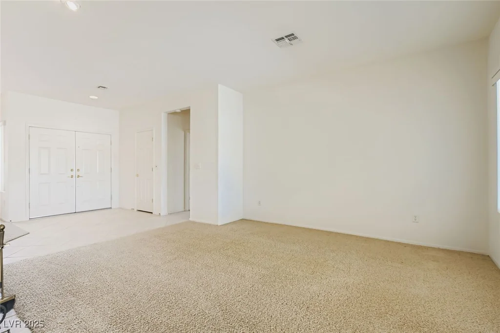 2016 Colvin Run, Henderson, NV 89052