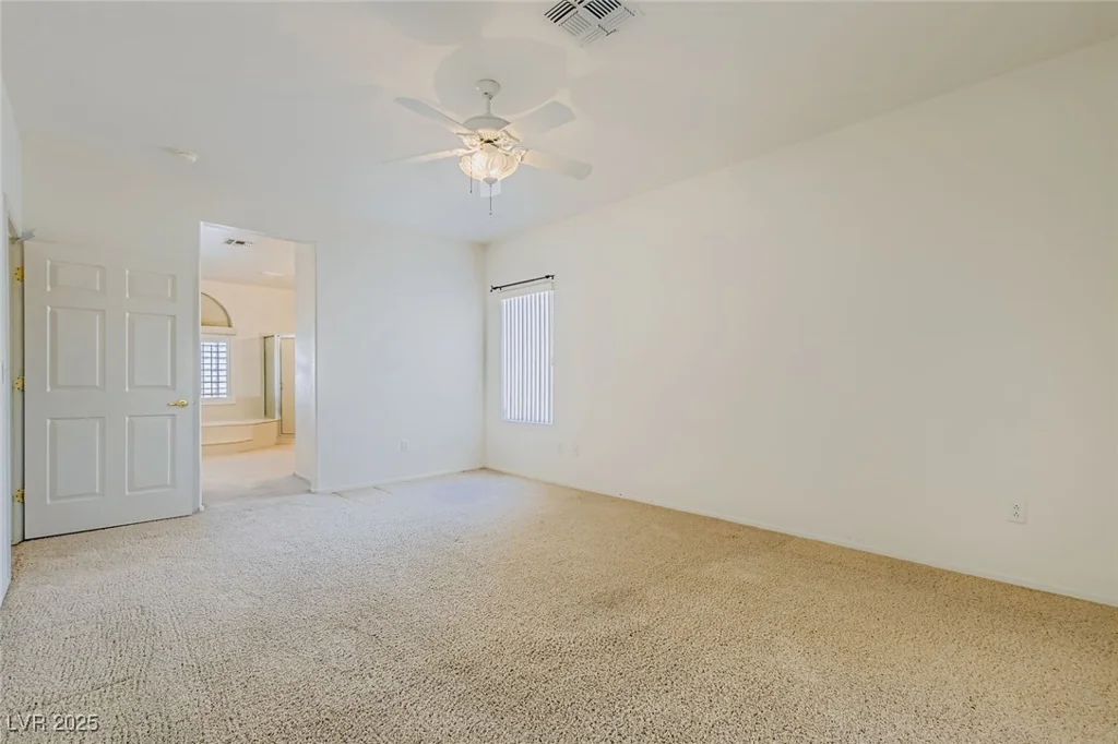 2016 Colvin Run, Henderson, NV 89052