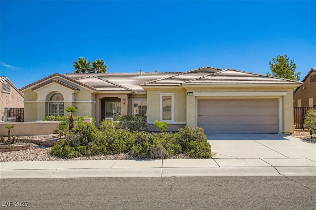 2016 Colvin Run, Henderson, NV 89052