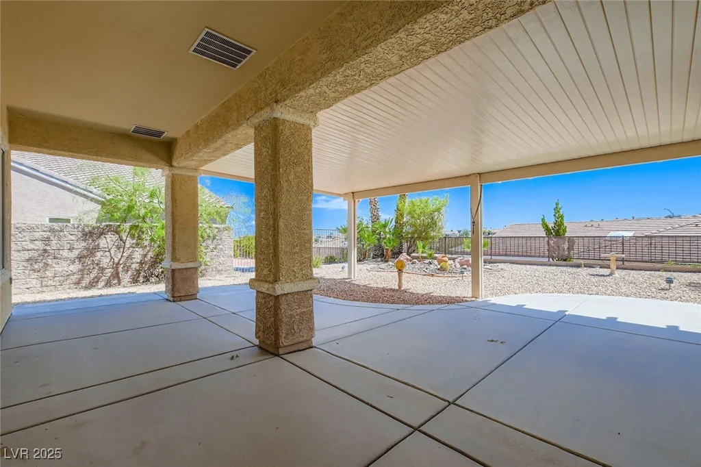 2016 Colvin Run, Henderson, NV 89052