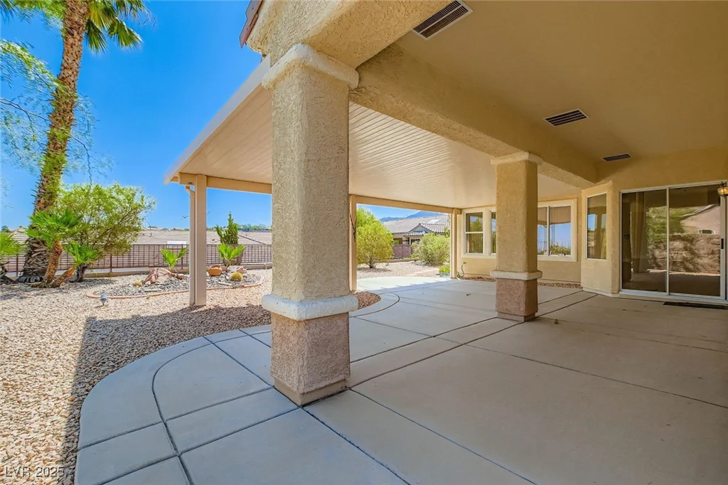2016 Colvin Run, Henderson, NV 89052