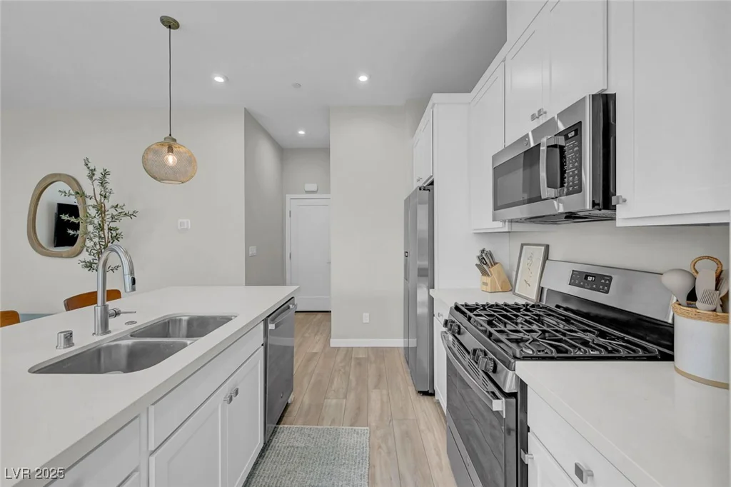 2645 Conifer Canyon, Henderson, NV 89044