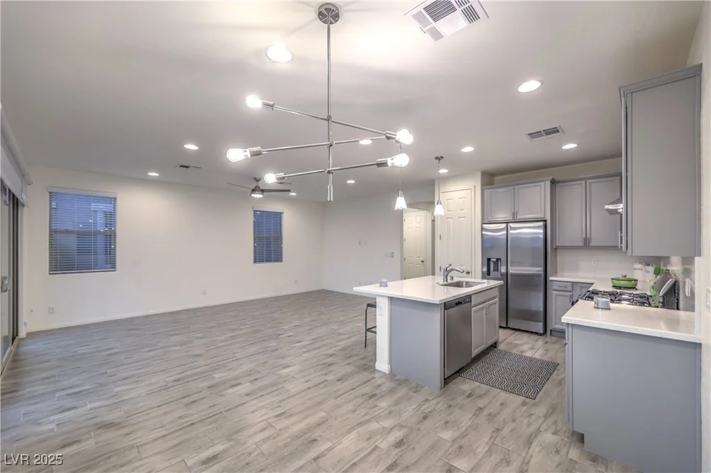 10089 Bismuth, Las Vegas, NV 89183
