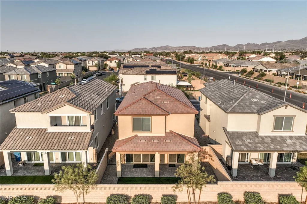 10089 Bismuth, Las Vegas, NV 89183