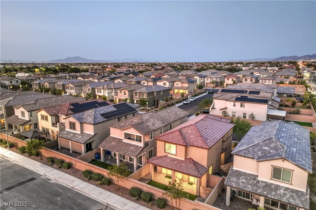 10089 Bismuth, Las Vegas, NV 89183