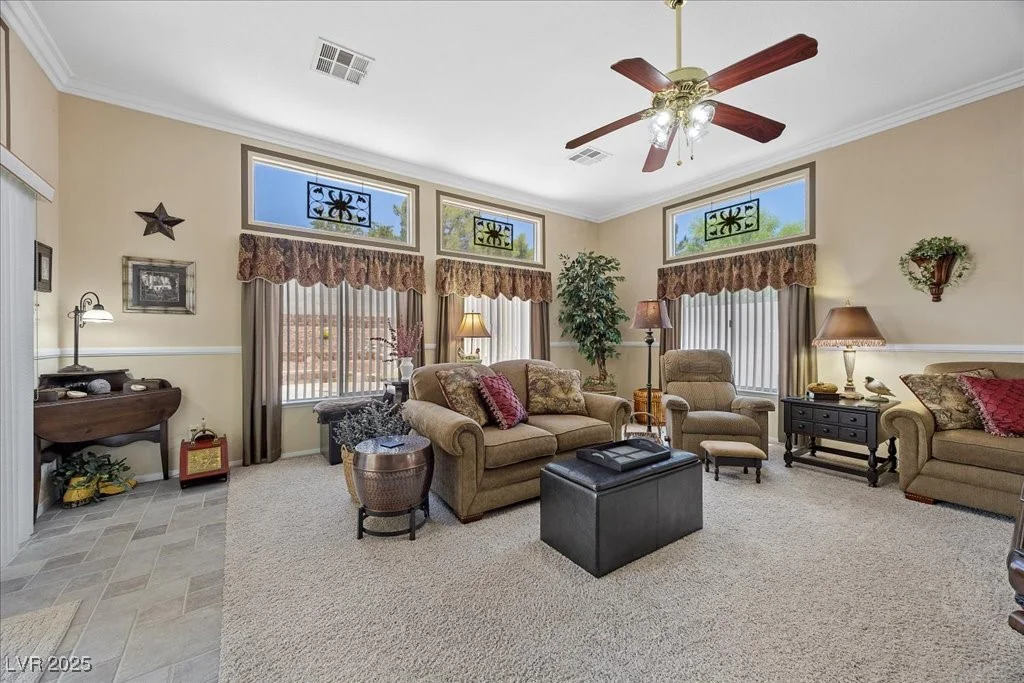 302 Hollywood, Las Vegas, NV 89110