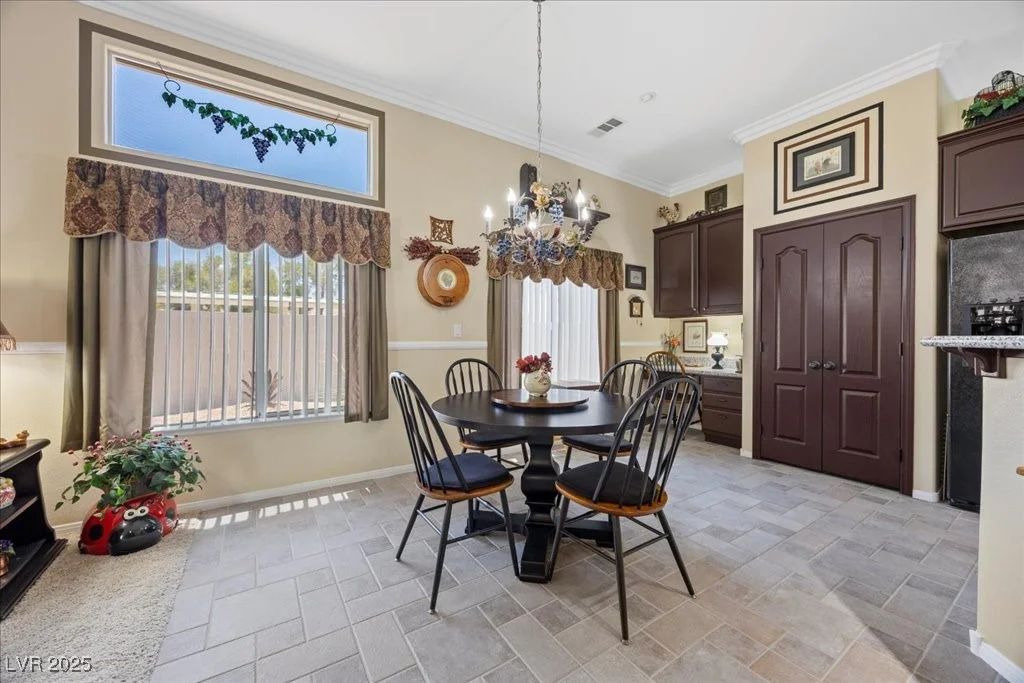 302 Hollywood, Las Vegas, NV 89110
