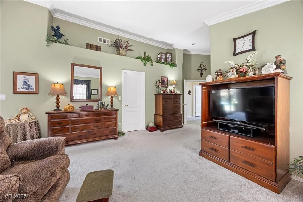 302 Hollywood, Las Vegas, NV 89110