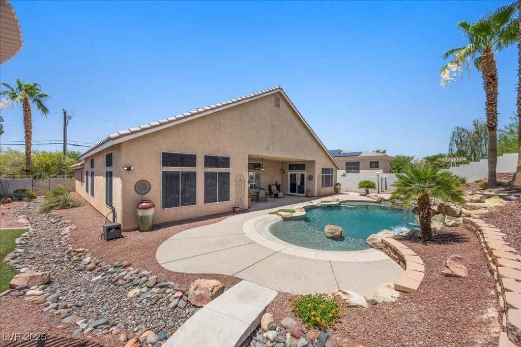 302 Hollywood, Las Vegas, NV 89110