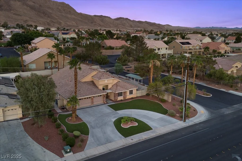 302 Hollywood, Las Vegas, NV 89110
