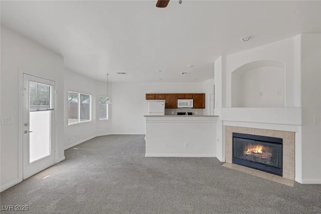 8493 Gardena Hills, Las Vegas, NV 89178