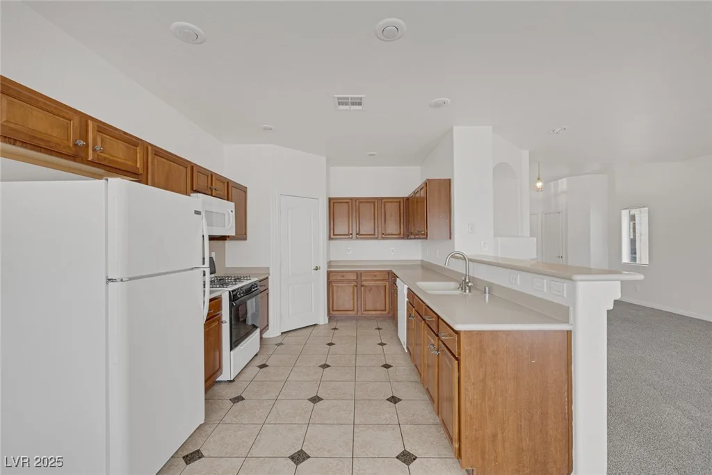 8493 Gardena Hills, Las Vegas, NV 89178