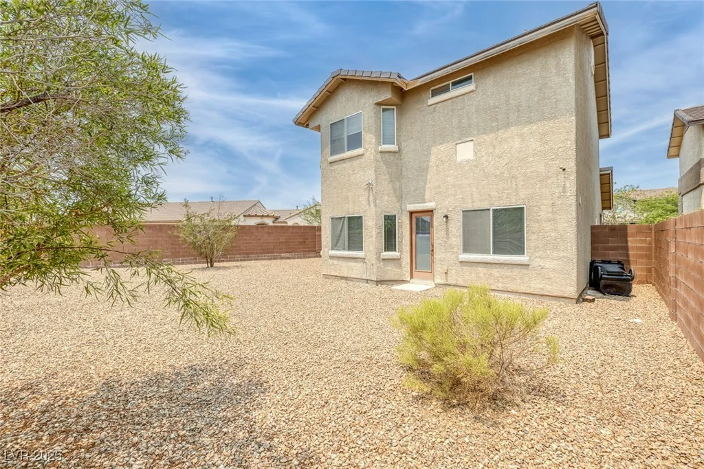 8493 Gardena Hills, Las Vegas, NV 89178