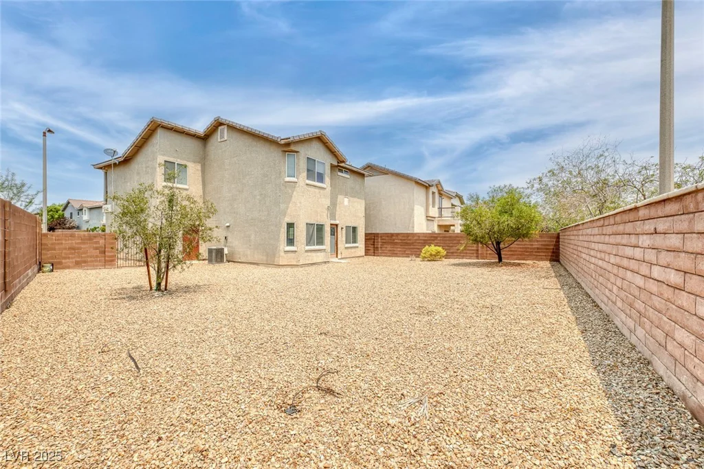 8493 Gardena Hills, Las Vegas, NV 89178