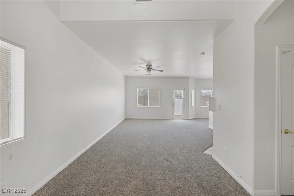 8493 Gardena Hills, Las Vegas, NV 89178