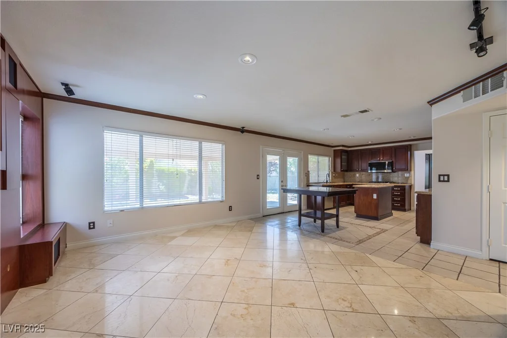 1115 Deer Horn, North Las Vegas, NV 89031