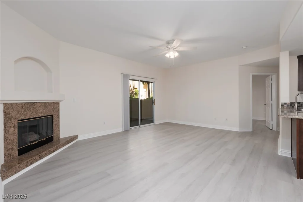 1609 Hills Of Red, Las Vegas, NV 89128