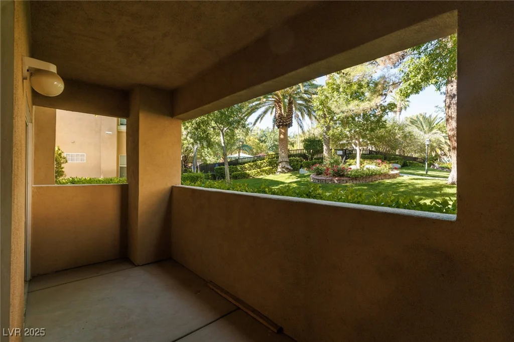 1609 Hills Of Red, Las Vegas, NV 89128