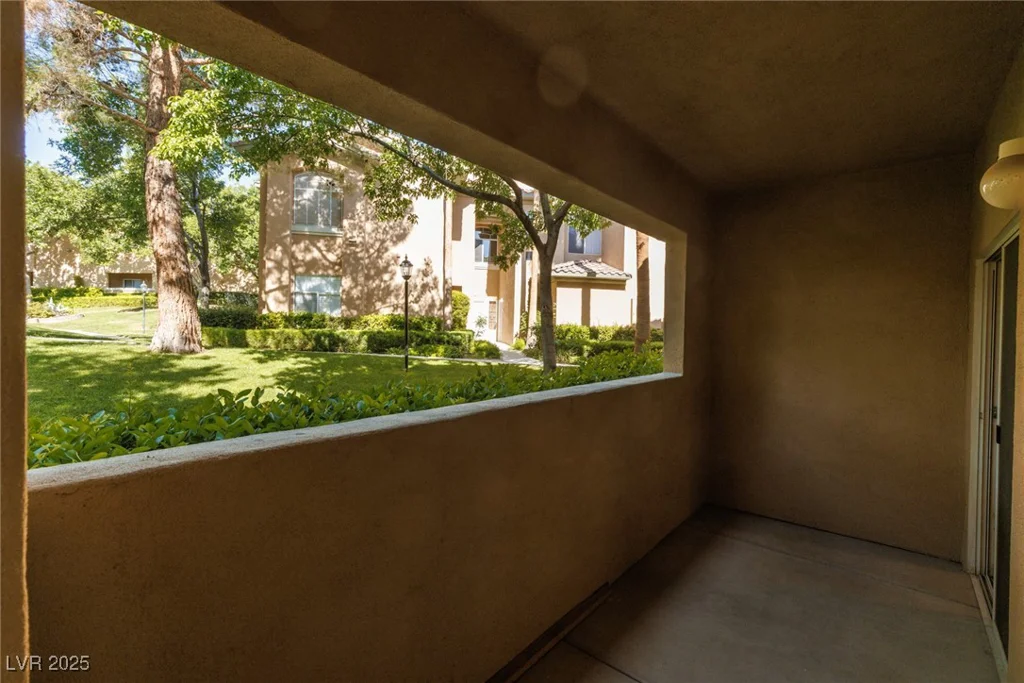 1609 Hills Of Red, Las Vegas, NV 89128