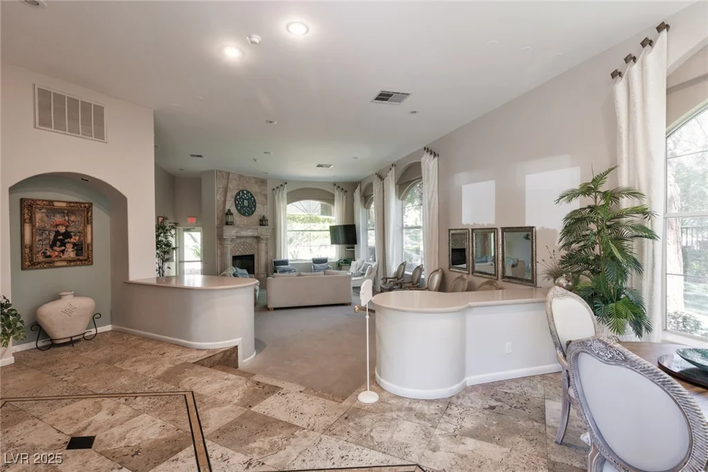 1609 Hills Of Red, Las Vegas, NV 89128