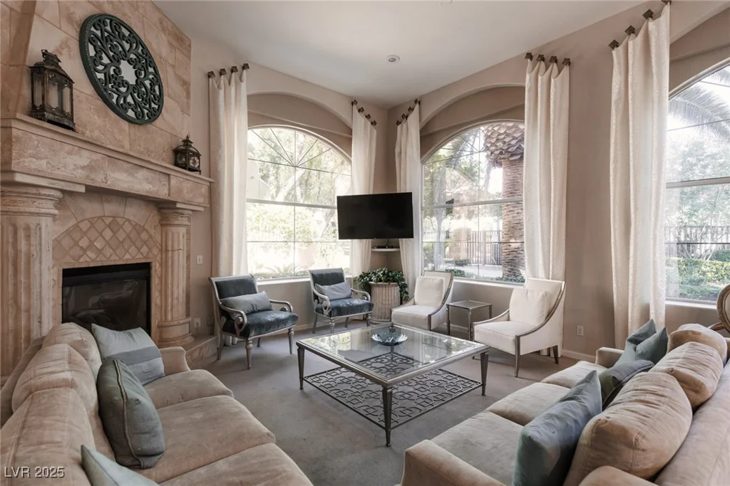1609 Hills Of Red, Las Vegas, NV 89128